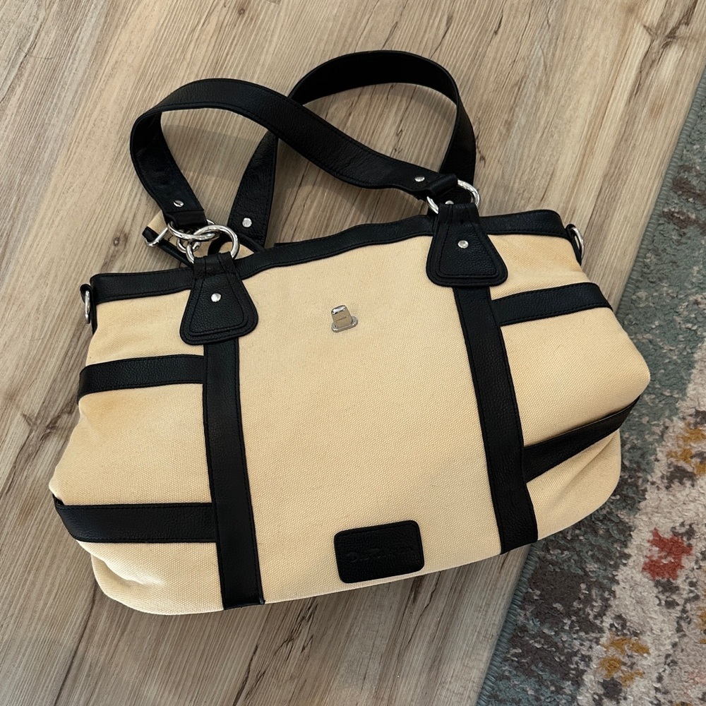 Black and Tan Women's Camera Bag